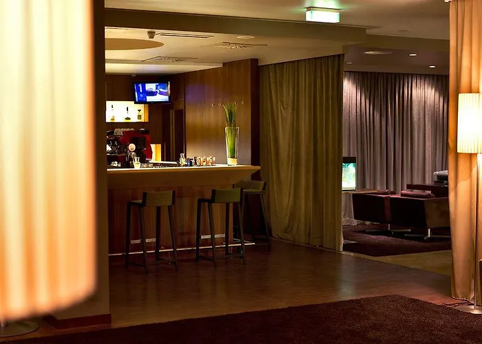 Max Brown 7th District, Part Of Sircle Collection